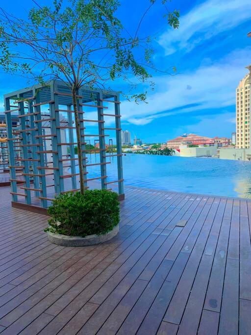 Netflix 2 Bedroom Troika Kota Bharu Homestay 1812 מראה חיצוני תמונה